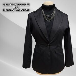 Signature by Larry Levine Elegant Black Blazer